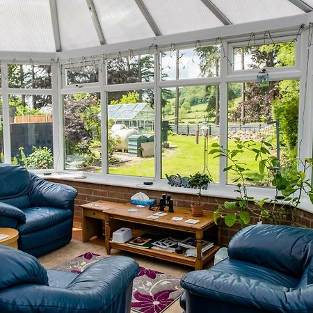 Bed and Breakfast Swn Y Coed Llanwrtyd Wells Екстер'єр фото