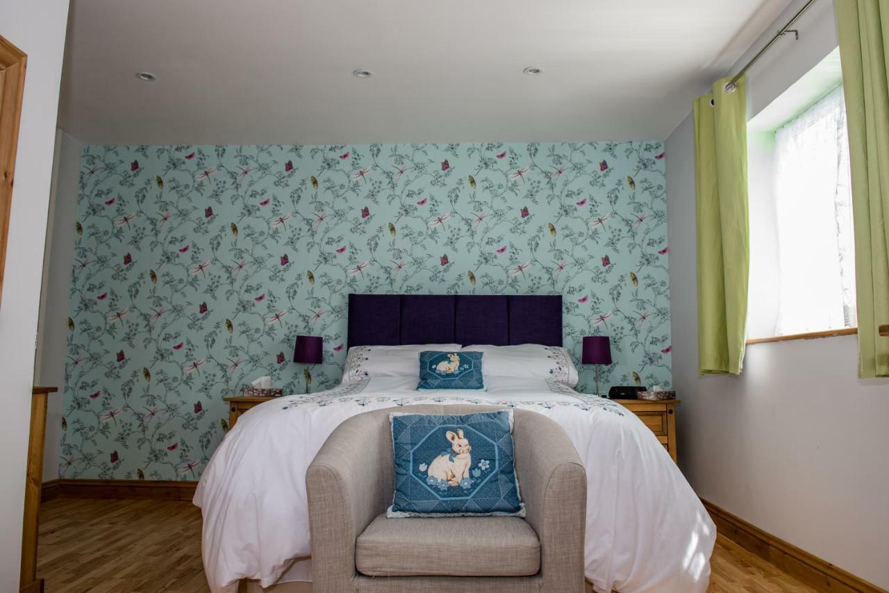 Bed and Breakfast Swn Y Coed Llanwrtyd Wells Екстер'єр фото